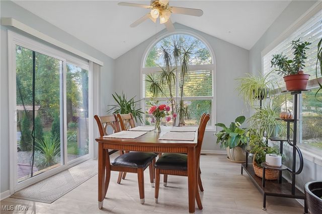 851 Susan Road, Ravenna, OH 44266