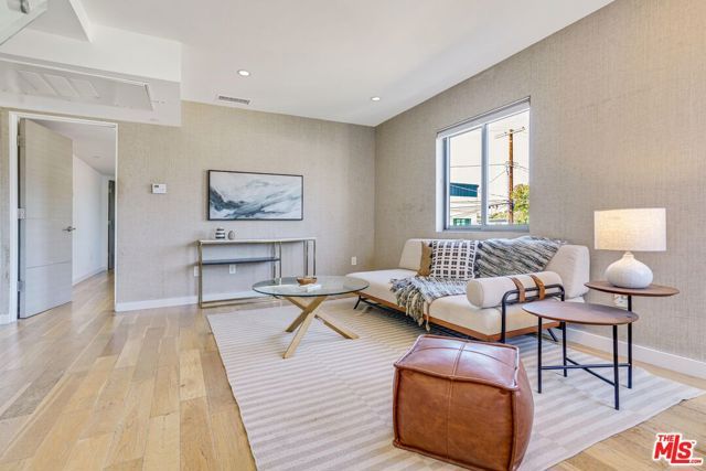 809 BROOKS Avenue, Venice (los Angeles), CA 90291