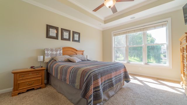 2255 Naples Drive, Valparaiso, IN 46385