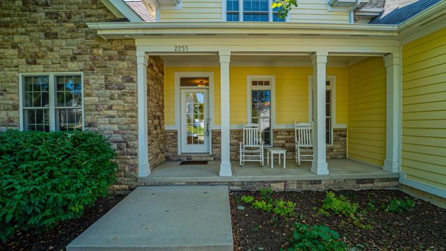 2255 Naples Drive, Valparaiso, IN 46385