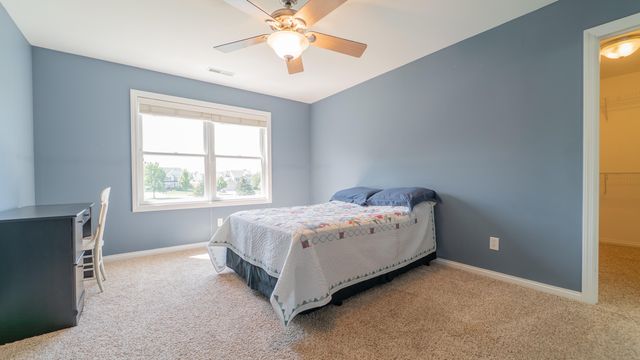 2255 Naples Drive, Valparaiso, IN 46385