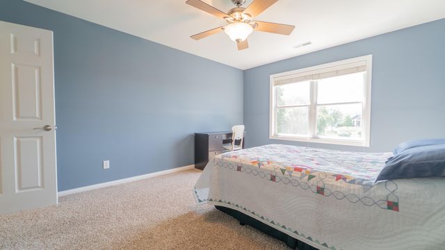 2255 Naples Drive, Valparaiso, IN 46385