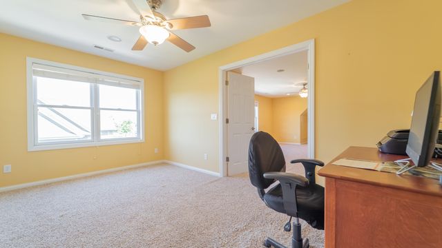 2255 Naples Drive, Valparaiso, IN 46385