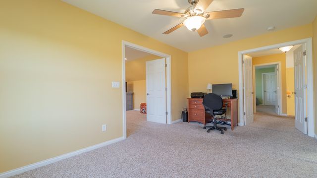 2255 Naples Drive, Valparaiso, IN 46385