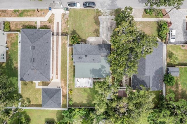 7308 N DARTMOUTH AVENUE, Tampa, FL 33604