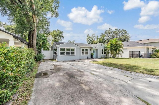 7308 N DARTMOUTH AVENUE, Tampa, FL 33604