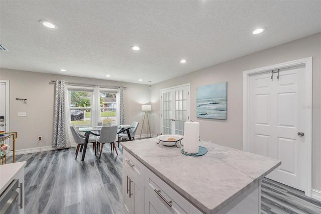 7308 N DARTMOUTH AVENUE, Tampa, FL 33604