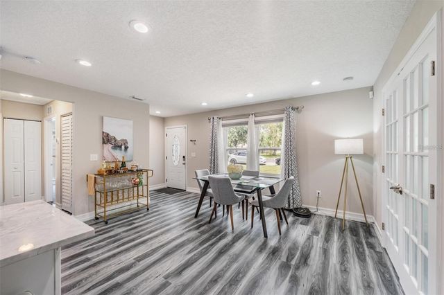 7308 N DARTMOUTH AVENUE, Tampa, FL 33604