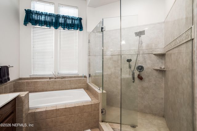 2045 SECRET GARDEN Lane 605, Fleming Island, FL 32003