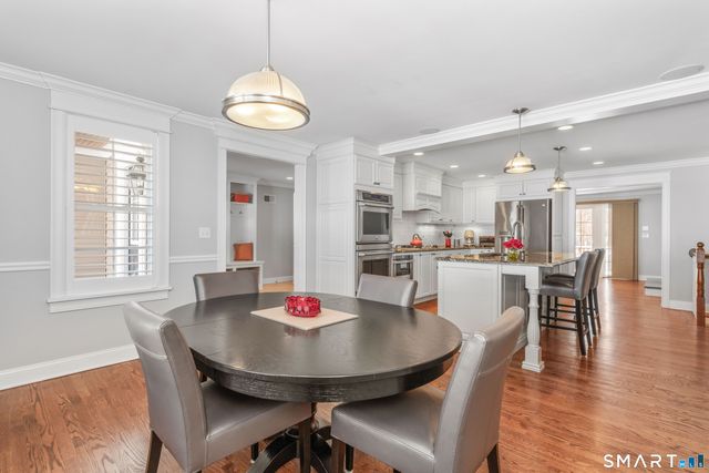 11 Forest Hills Drive, West Hartford, CT 06117