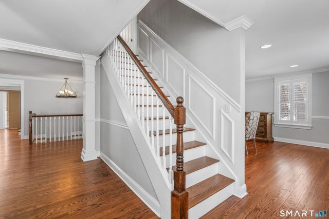 11 Forest Hills Drive, West Hartford, CT 06117