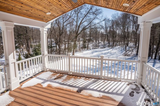 11 Forest Hills Drive, West Hartford, CT 06117