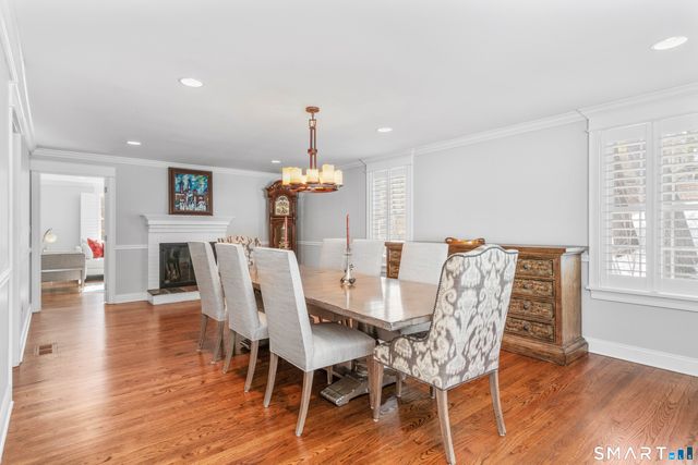 11 Forest Hills Drive, West Hartford, CT 06117