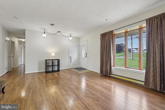 5833 WOODBINE RD, Woodbine, MD 21797