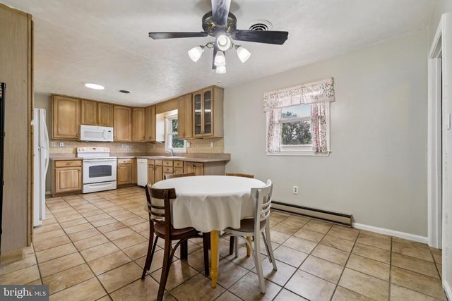 5833 WOODBINE RD, Woodbine, MD 21797