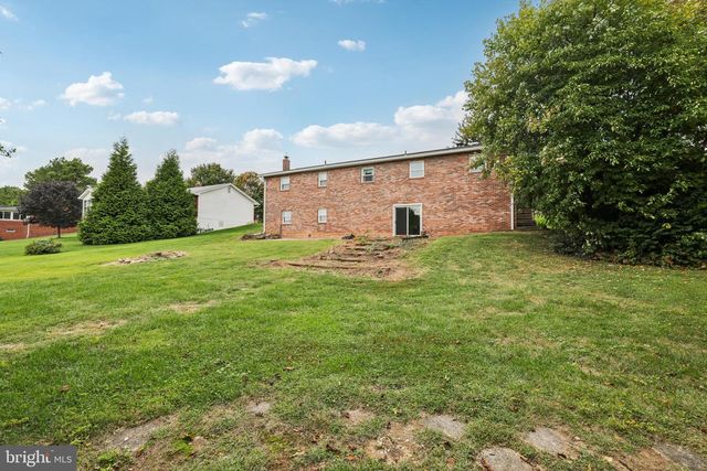 5833 WOODBINE RD, Woodbine, MD 21797