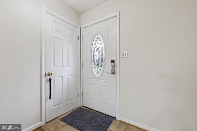 5833 WOODBINE RD, Woodbine, MD 21797