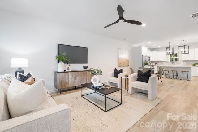 6428 Charcon Court, Charlotte, NC 28213