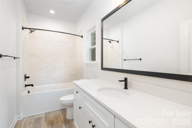 6428 Charcon Court, Charlotte, NC 28213