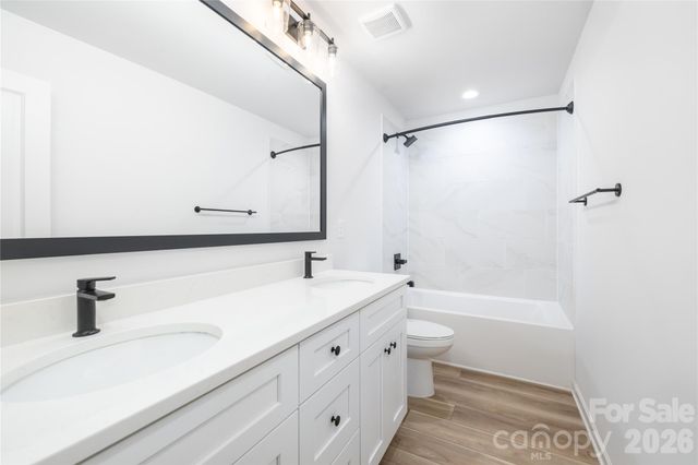 6428 Charcon Court, Charlotte, NC 28213