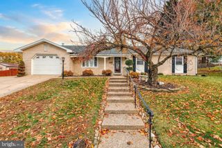 4237 KOTA AVE, Harrisburg, PA 17110