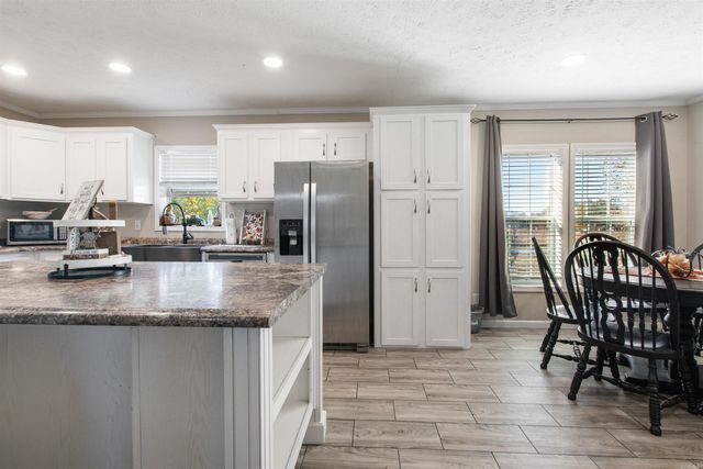 160 Oak Grove Road, Austin, AR 72007