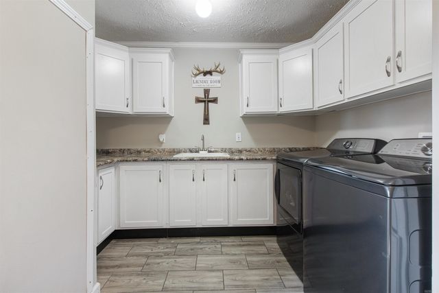 160 Oak Grove Road, Austin, AR 72007