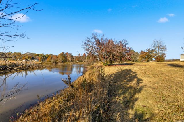 160 Oak Grove Road, Austin, AR 72007