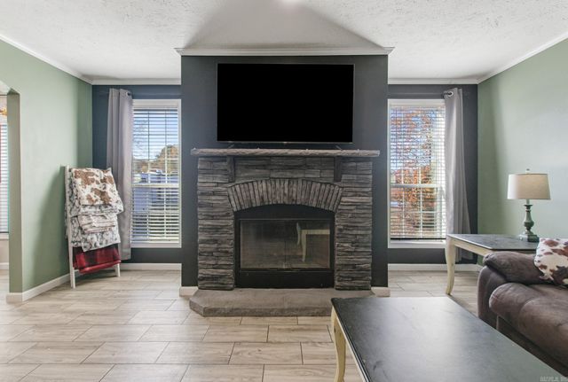 160 Oak Grove Road, Austin, AR 72007