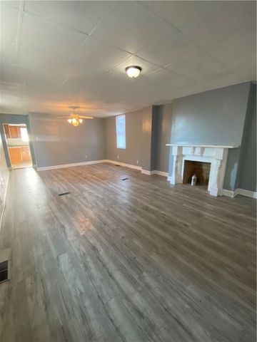 908 North Ave, N Braddock, PA 15104