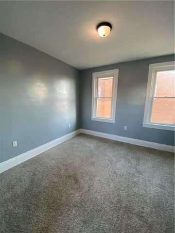 908 North Ave, N Braddock, PA 15104