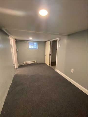 908 North Ave, N Braddock, PA 15104