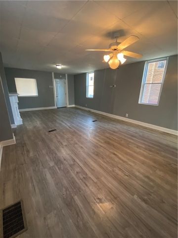 908 North Ave, N Braddock, PA 15104