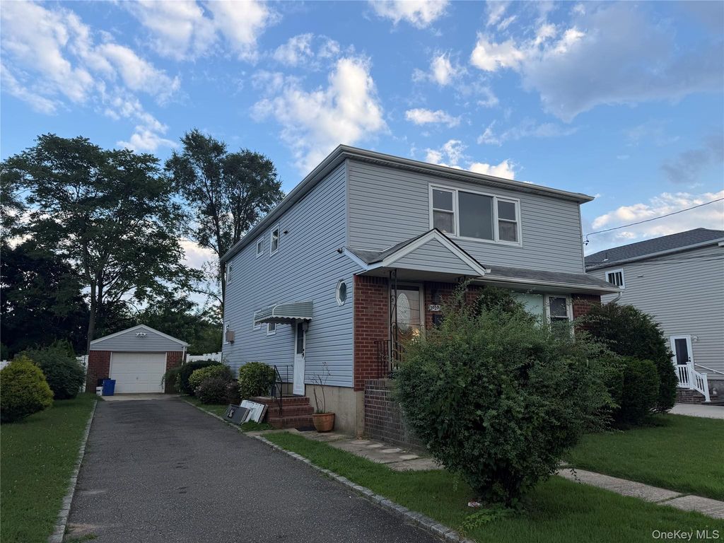2829 Elm Street, Oceanside, NY 11572 — photo 3