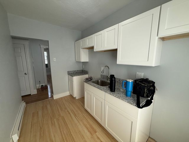 139 Lawton Ave 9, Lynn, MA 01902