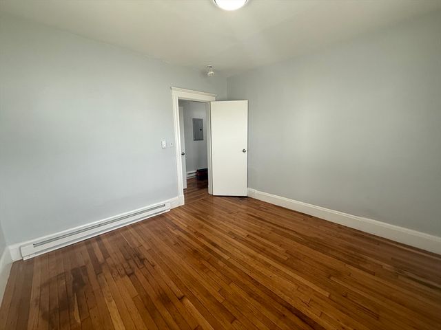 139 Lawton Ave 9, Lynn, MA 01902