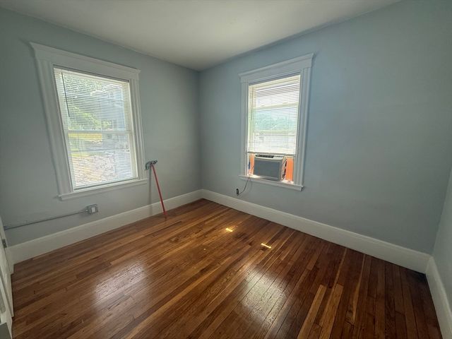 139 Lawton Ave 9, Lynn, MA 01902
