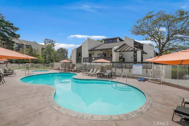 8201 Summertime, Culver City, CA 90230