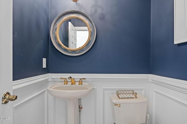 1000 Long Barrow Court, Raleigh, NC 27614