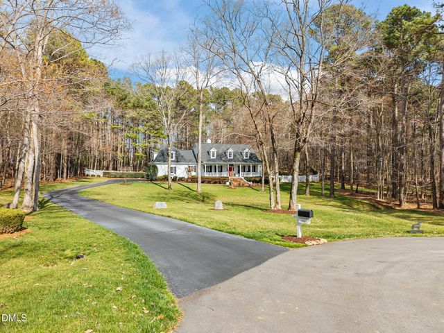 1000 Long Barrow Court, Raleigh, NC 27614