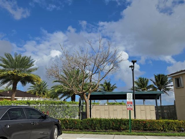 13926 SW 175th Ter, Miami, FL 33177