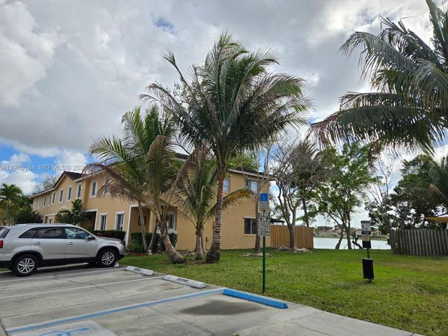 13926 SW 175th Ter, Miami, FL 33177