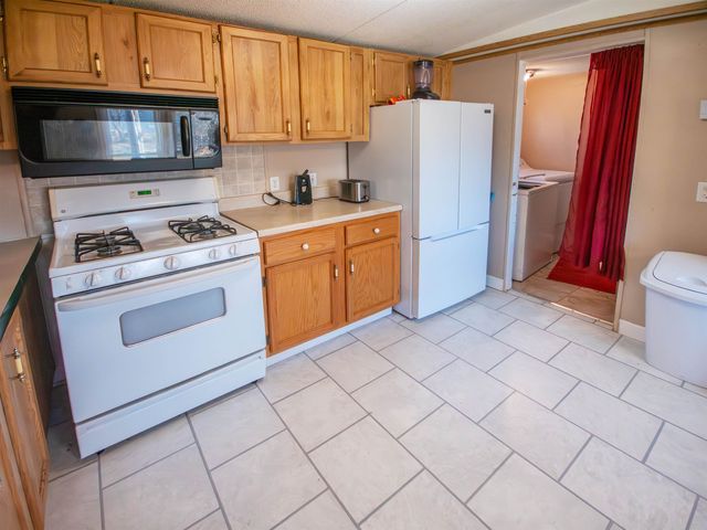 404 S Howard, Howard, KS 67349