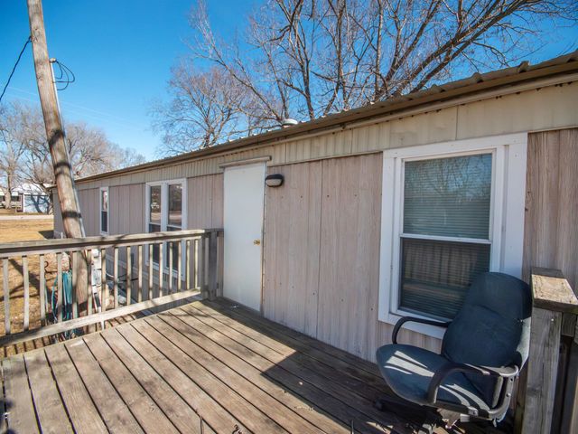 404 S Howard, Howard, KS 67349