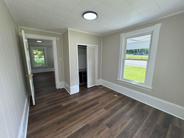 12820 W Lynchburg Salem, Blue Ridge, VA 24064