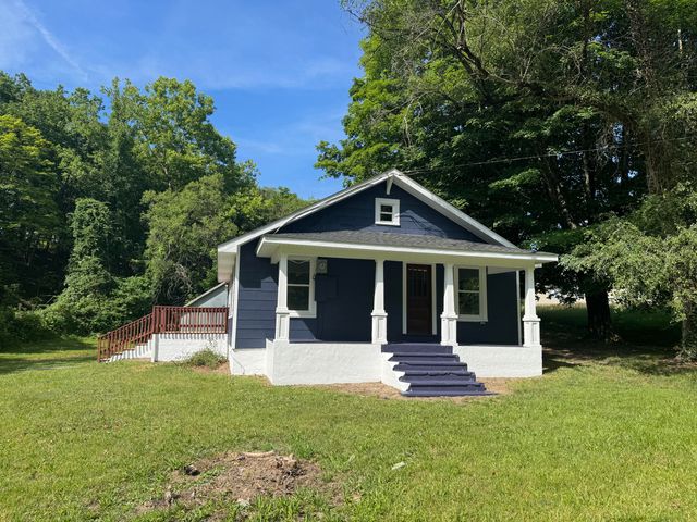 12820 W Lynchburg Salem, Blue Ridge, VA 24064