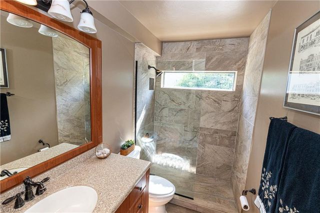 9411 Old Hickory CIR, Fort Myers, FL 33912