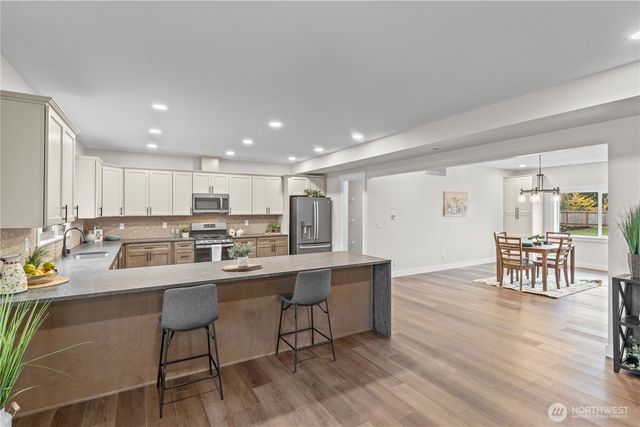 907 Orting Kapowsin Highway E, Orting, WA 98360