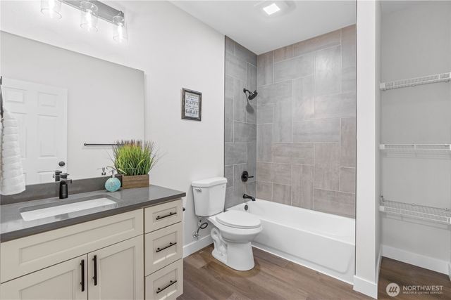 907 Orting Kapowsin Highway E, Orting, WA 98360