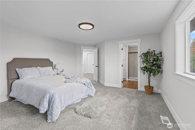 907 Orting Kapowsin Highway E, Orting, WA 98360